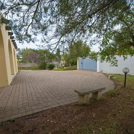 Maria Antonietta With Garden דירה