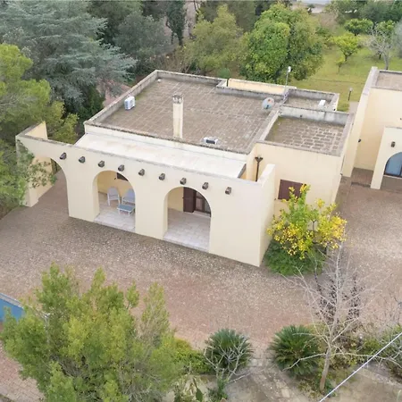 דירה Maria Antonietta With Garden לצ'ה