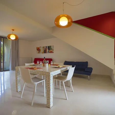 Maria Antonietta With Garden Apartment